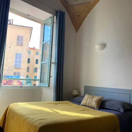 Apartment Lovely - Heart Of Menton, Near The Beach.